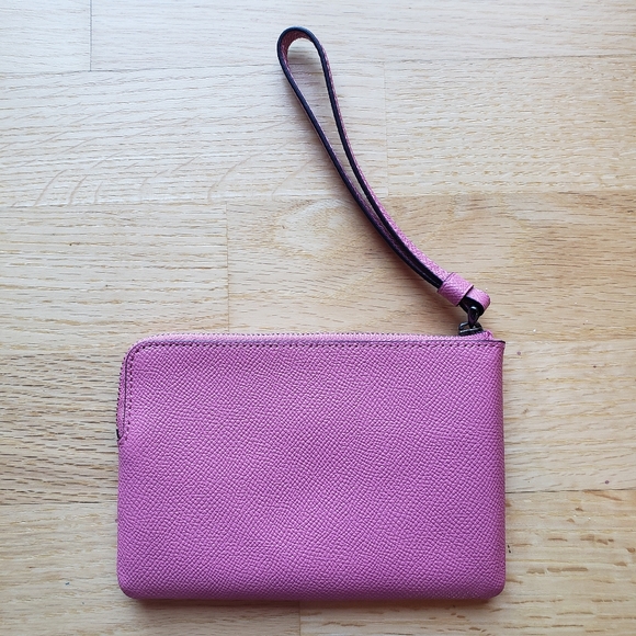 NWOT Coach Wristlet - Picture 2 of 7